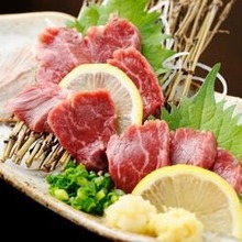 馬刺し