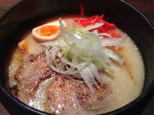 鶏白湯ラーメン