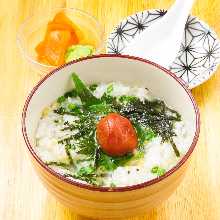 お茶漬け（梅・鮭・明太）