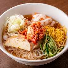 牛繁風・盛岡冷麺