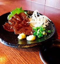 馬レバーの刺身