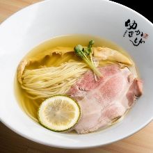 鶏出汁塩ラーメン