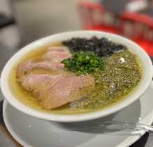 牡蠣塩ラーメン