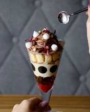 『 秋拾いぼんぼん　　　〜栗とカシスの落としどころ〜 』