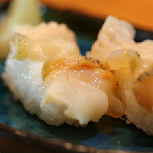 つぶ貝（寿司）