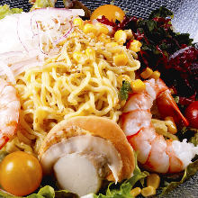 ラーメンサラダ