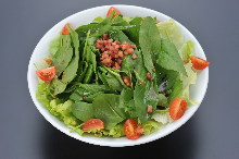 ベーコンとほうれん草のサラダ ベーコンとほうれん草のサラダ