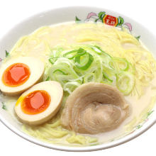 牛骨ラーメン