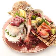 【北海道極海鮮】籠家の刺身盛り合わせ
