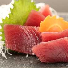 マグロ刺し