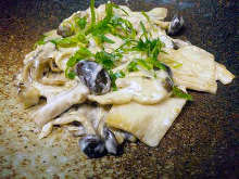 きのこのバター焼き