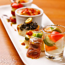 前菜盛り合わせ