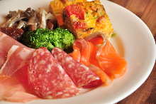 前菜盛り合わせ