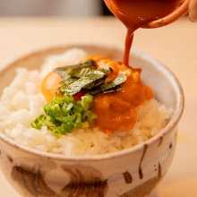 特選雲丹の玉子かけ御飯、うに醤油で