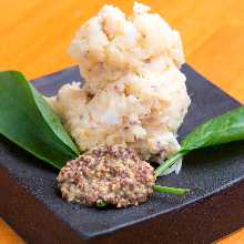 自家製燻製ポテトサラダ