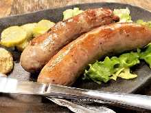 雪原豚の生フランクフルト炙り焼き