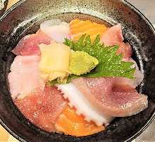 本日の海鮮丼デラックス