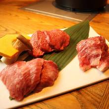【1～2人前】ロース・カルビ3種食べ比べ