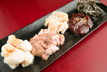 ホルモン盛り合わせ