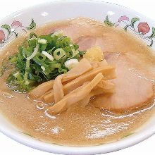 醤油ラーメン