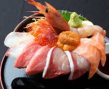 特上ウニ海鮮丼