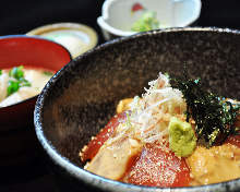 鉄火丼