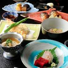 《昼/お手軽》彩-IRODORI- 季節の素材をリーズナブルに<全10品>