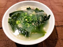 ワカメスープ