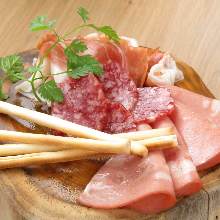 シャルキュトリー盛り合わせ