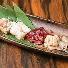 ホルモン盛り合わせ5種