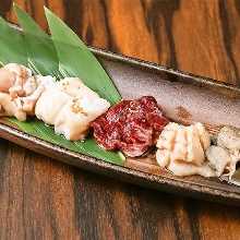 ホルモン盛り合わせ5種