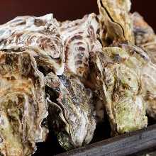 ■名物！牡蠣のガンガン鉄板焼き