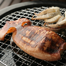 イカまるごと一杯焼き（各地）（焼）