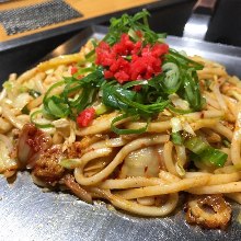 キムチ焼きうどん