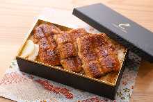 【特上/うな重弁当】天身九貫
