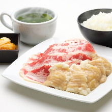 カルビとホルモン定食 テッチャンセレクト