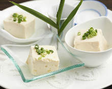 愛知産豆腐のお料理