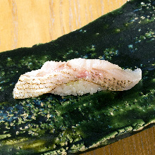 のどぐろ（寿司）