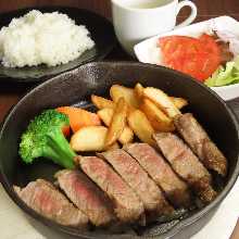 牧草牛グリルステーキ