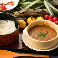 牛すじカレー