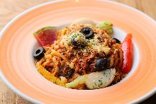 粗引き肉と揚げ茄子の”ボロネーゼ”スパゲッティ