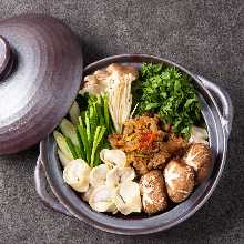 自家製 韓国餃子鍋 (マンドゥジョンゴル)