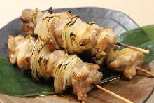 焼鳥盛り合わせ（塩・タレ）