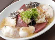 人気！ホルモン盛り合わせ　白盛