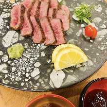 和牛サーロインの炭焼き