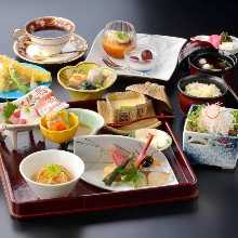 彩り飯菜膳
