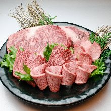 焼肉盛り合わせ