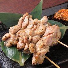 鶏もも串焼き