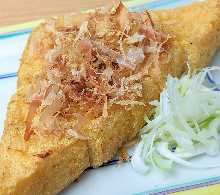 炭火焼　定義山の三角揚げ