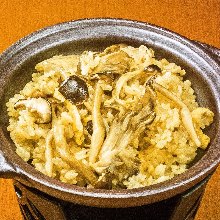 버섯 다키코미밥